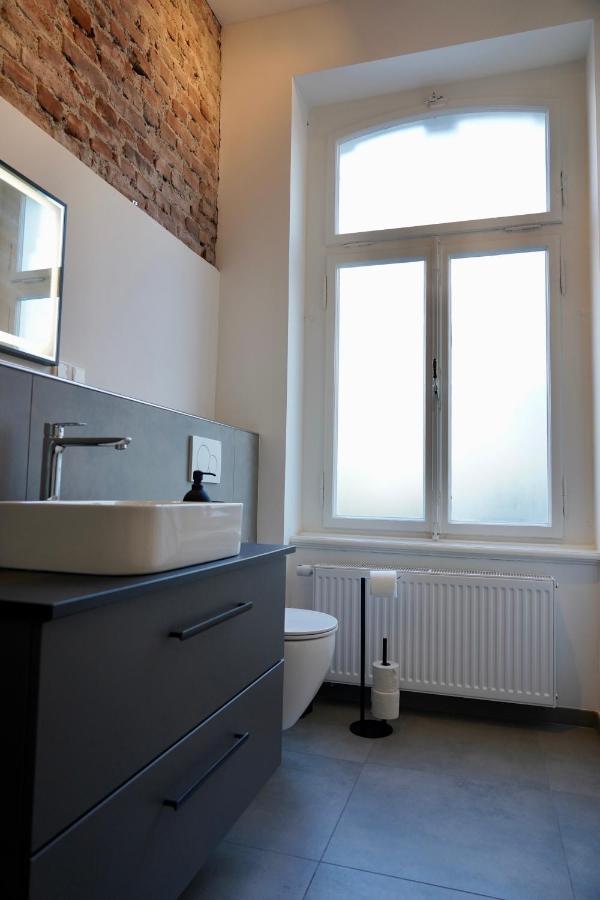 דירות וופרטל Luxurioeses Altbau Im Szenenviertel מראה חיצוני תמונה