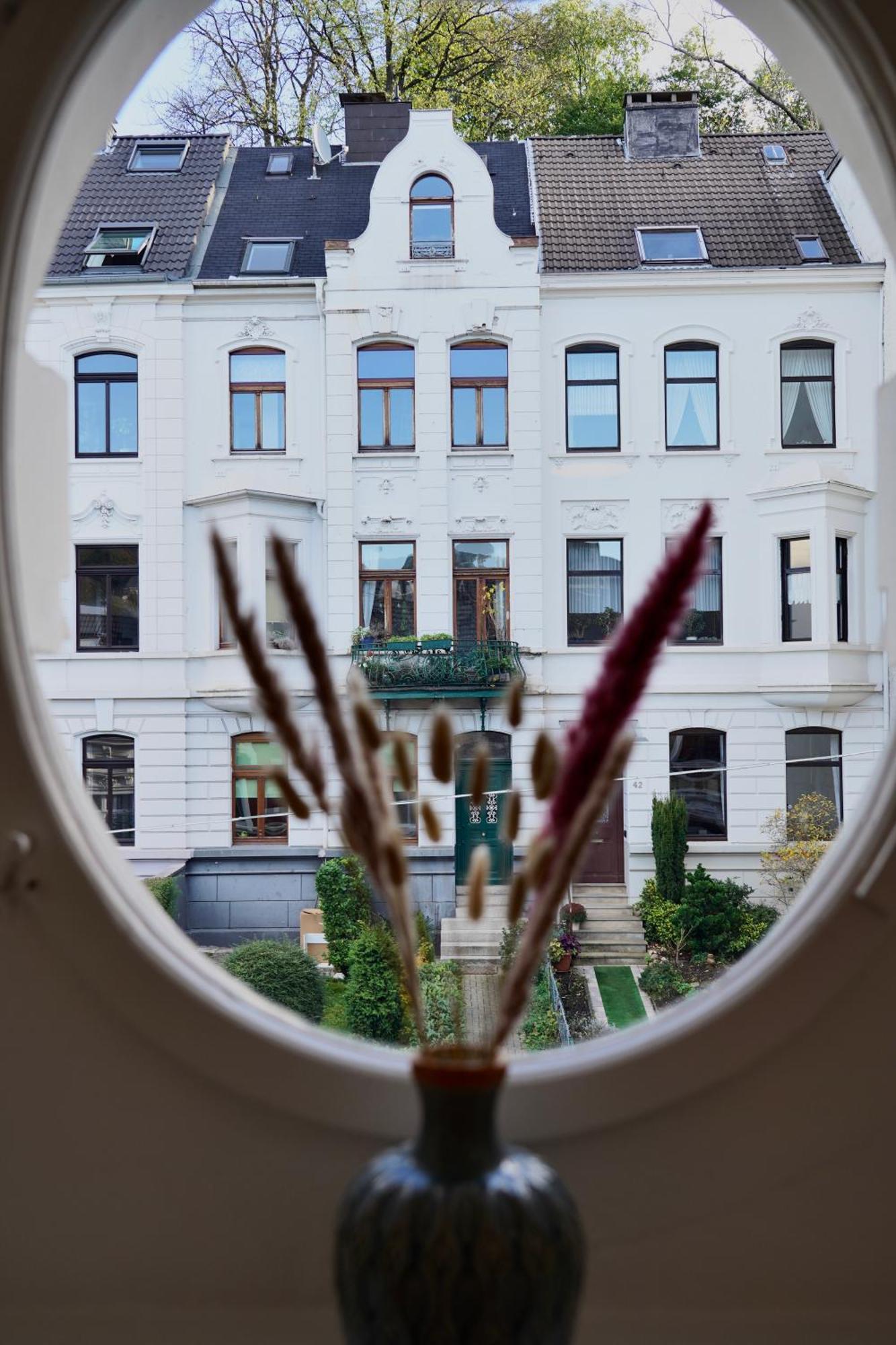 דירות וופרטל Luxurioeses Altbau Im Szenenviertel מראה חיצוני תמונה